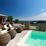 Apartments Vip Residence